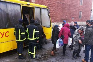 Евакуація із зони бойових дій: оголошення, збірні пункти та транспортний маршрут